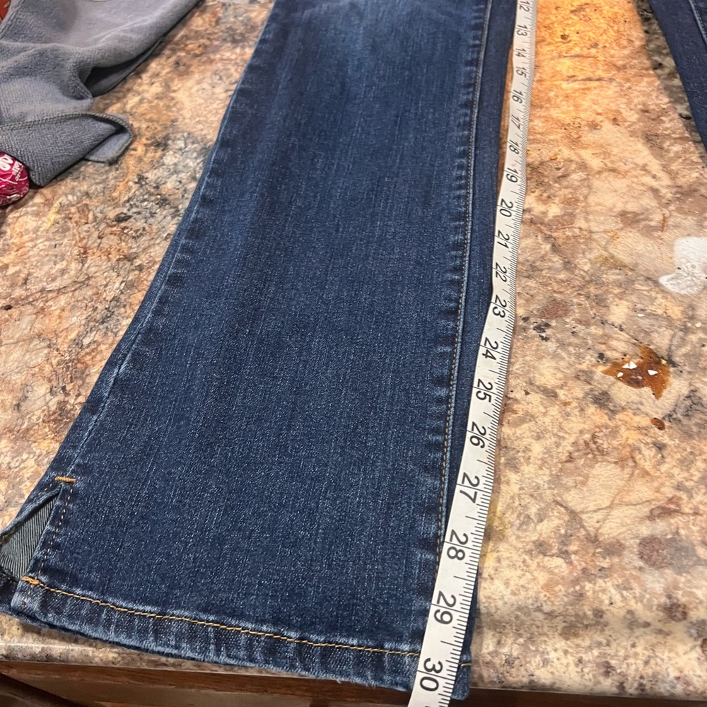 Judy Blue bootcut side slit 30 inch inseam 7/28